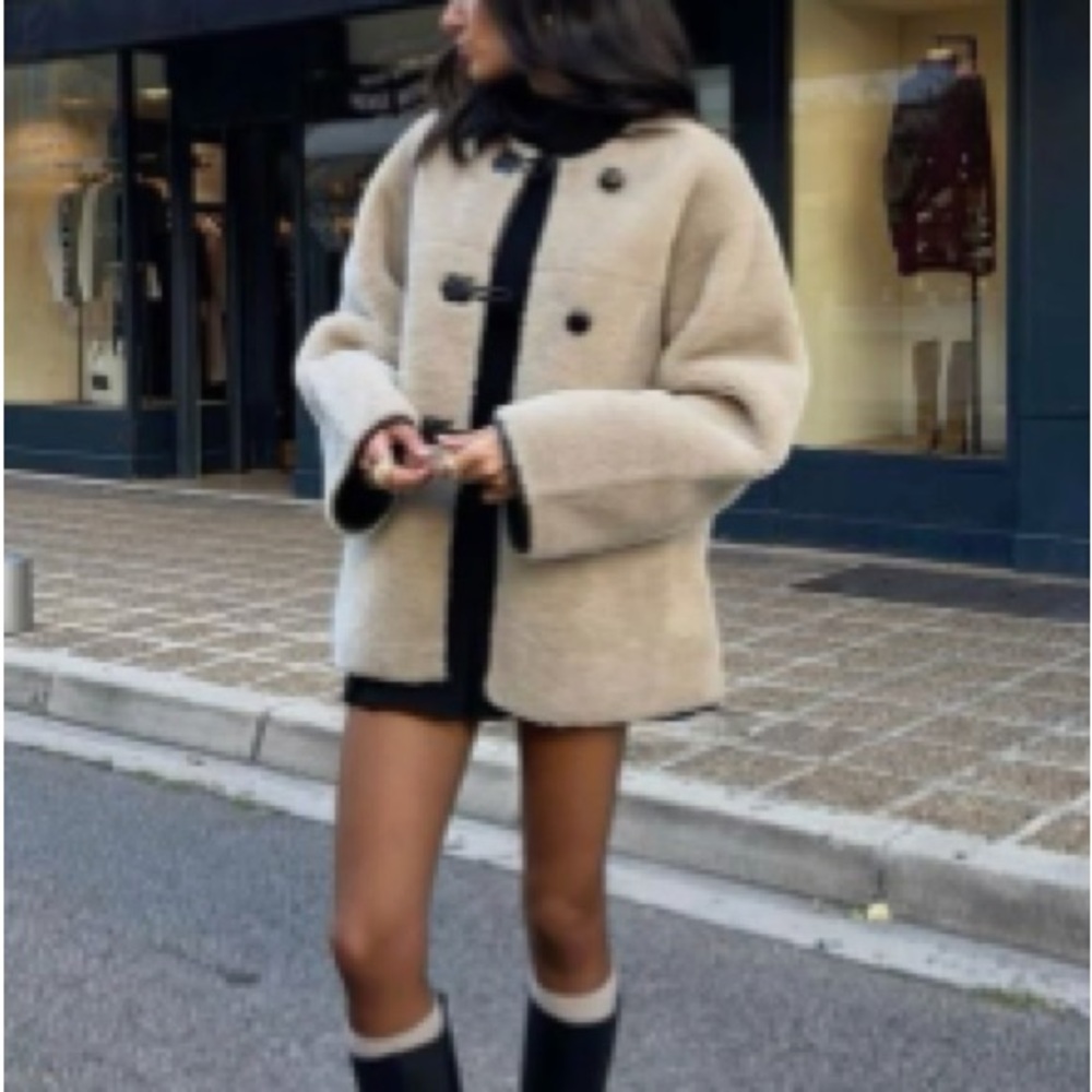 Mango Faux fur Appliqué coat